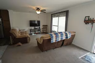 4207 Darby Dr, Morrisville, PA 19067 - Photo 3