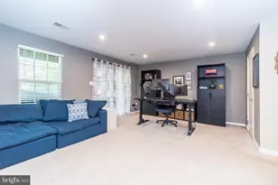 327 Pin Oak La, Perkasie, PA 18944 - Photo 5
