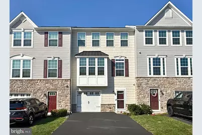 327 Pin Oak Lane, Perkasie, PA 18944 - Photo 1