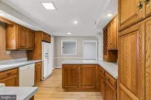 1571 Windmill Rd, Warminster, PA 18974 - Photo 13