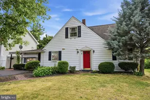 139 Northpark Dr, Levittown, PA 19054 - Photo 1
