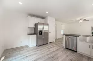 4128 Davis Dr, Morrisville, PA 19067 - Photo 7