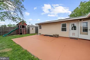 220 Willow Dr, Levittown, PA 19054 - Photo 31