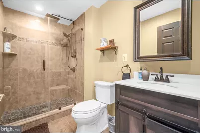 220 Willow Drive, Levittown, PA 19054 - Photo 29