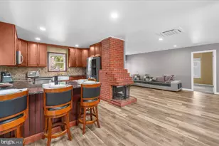 220 Willow Dr, Levittown, PA 19054 - Photo 13