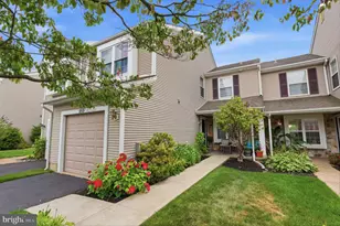 253 Sequoia Dr, Newtown, PA 18940 - Photo 1