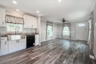 4107 Davis Dr, Morrisville, PA 19067 - Photo 7