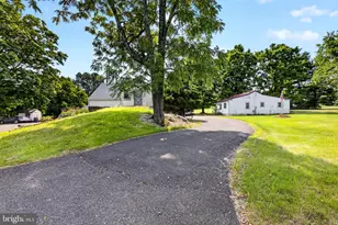 5842 Township Line Rd, Pipersville, PA 18947 - Photo 25