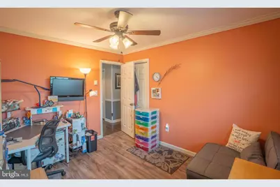 151 Willow Drive, Levittown, PA 19054 - Photo 21