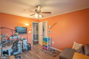151 Willow Dr, Levittown, PA 19054 - Photo 21