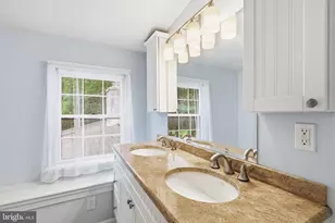 76 Chapel Dr, Southampton, PA 18966 - Photo 37