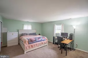 212 Stanford Rd, Fairless Hills, PA 19030 - Photo 7