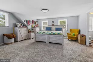 911 Liberty Ln, Warrington, PA 18976 - Photo 25