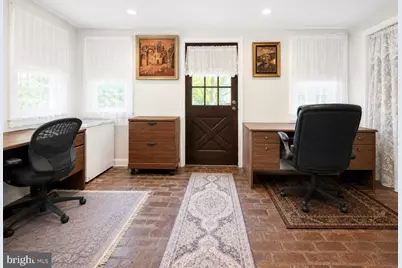 10 W Butler Avenue, Doylestown, PA 18901 - Photo 29