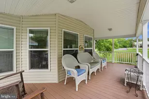 1065 Pine Cir, Telford, PA 18969 - Photo 5