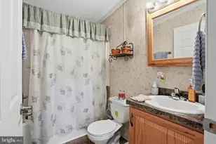 1065 Pine Cir, Telford, PA 18969 - Photo 21