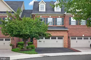 623 St James Ct, Langhorne, PA 19047 - Photo 1