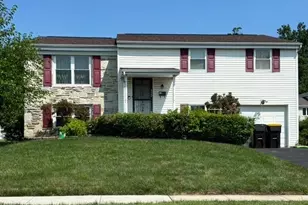 3242 Parkview Dr, Bensalem, PA 19020 - Photo 1