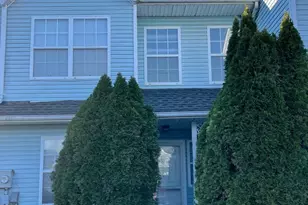 19 Beaver Run Dr, Quakertown, PA 18951 - Photo 1