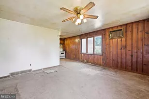 3521 Rockview Dr, Bristol, PA 19007 - Photo 5