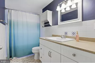 730 N Lafayette Avenue, Morrisville, PA 19067 - Photo 19