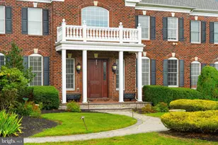 128 Jane Chapman Dr W, Newtown, PA 18940 - Photo 3