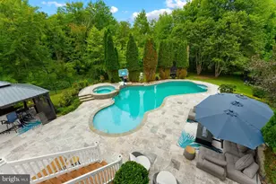 128 Jane Chapman Dr W, Newtown, PA 18940 - Photo 7