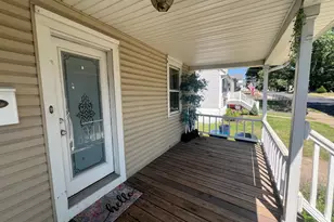 27 N Lafayette Ave, Morrisville, PA 19067 - Photo 3