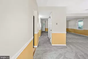 14 Greenway Cir, Fairless Hills, PA 19030 - Photo 9