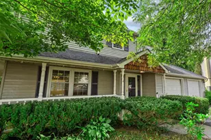 14 Greenway Cir, Fairless Hills, PA 19030 - Photo 3