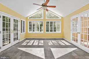 14 Greenway Cir, Fairless Hills, PA 19030 - Photo 11