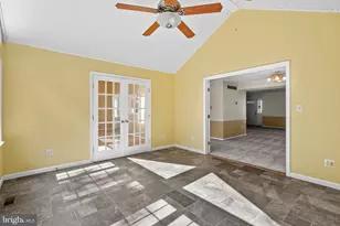14 Greenway Cir, Fairless Hills, PA 19030 - Photo 13