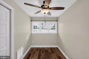 218 Tewksbury Rd, Fairless Hills, PA 19030 - Photo 23