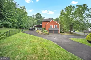 2002 Par Dr, Doylestown, PA 18901 - Photo 53