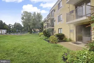 1575 W Street Rd, Warminster, PA 18974 - Photo 23