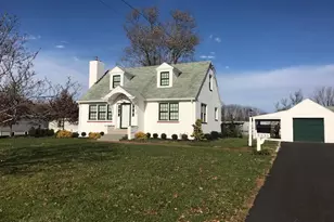6091 Kellers Church Rd, Pipersville, PA 18947 - Photo 1