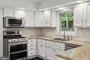6439 Middleton Ln, New Hope, PA 18938 - Photo 11