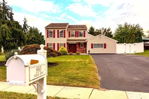 890 Jordan Dr, Bensalem, PA 19020 - Photo 3