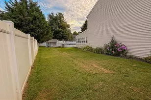 890 Jordan Dr, Bensalem, PA 19020 - Photo 35