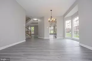 556 Mockingbird Way, Warrington, PA 18976 - Photo 3
