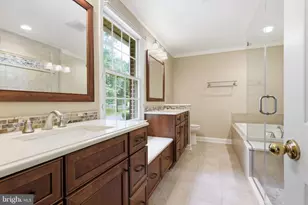 60 Ponderosa Dr, Holland, PA 18966 - Photo 43