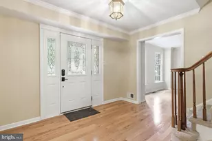 60 Ponderosa Dr, Holland, PA 18966 - Photo 5