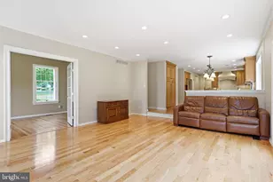 60 Ponderosa Dr, Holland, PA 18966 - Photo 11