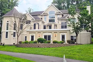 720 Fox Tail Ct, New Hope, PA 18938 - Photo 1
