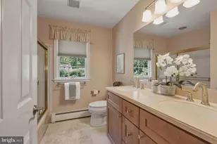 1333 University Dr, Yardley, PA 19067 - Photo 29