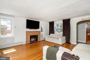 710 N Lafayette Ave, Yardley, PA 19067 - Photo 3