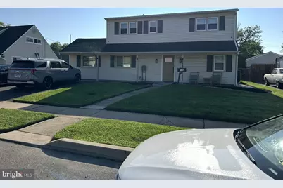 126 Goldengate Road, Levittown, PA 19057 - Photo 5