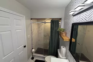 126 Goldengate Rd, Levittown, PA 19057 - Photo 45