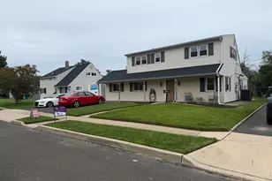 126 Goldengate Rd, Levittown, PA 19057 - Photo 39