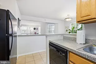630 Rose Hollow Dr, Yardley, PA 19067 - Photo 9